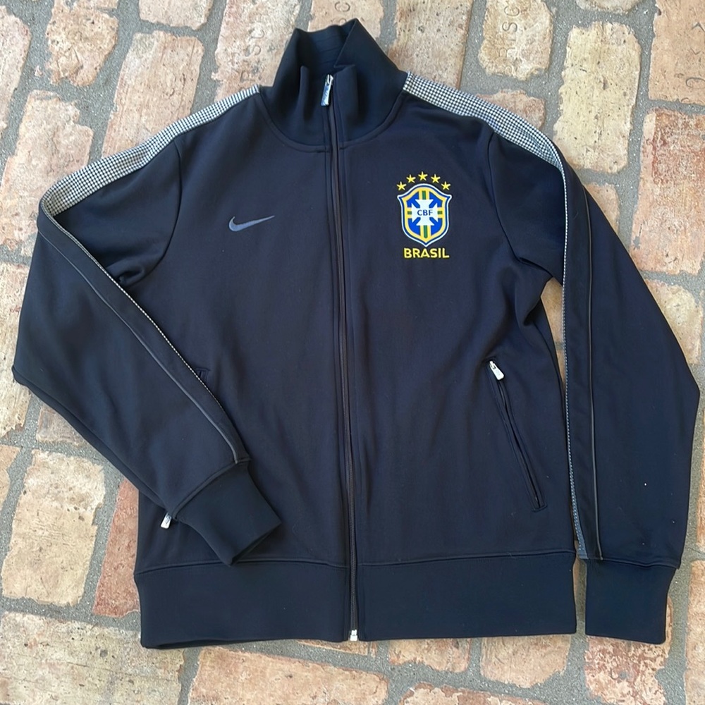 Mens Medium Nike Brasil Jacket